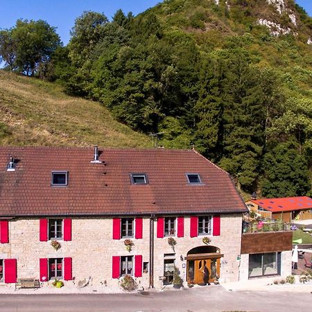 Domaine Et Chambres D'Hotes Des Fees Pretin Экстерьер фото