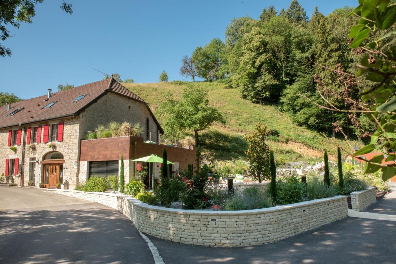 Domaine Et Chambres D'Hotes Des Fees Pretin Экстерьер фото