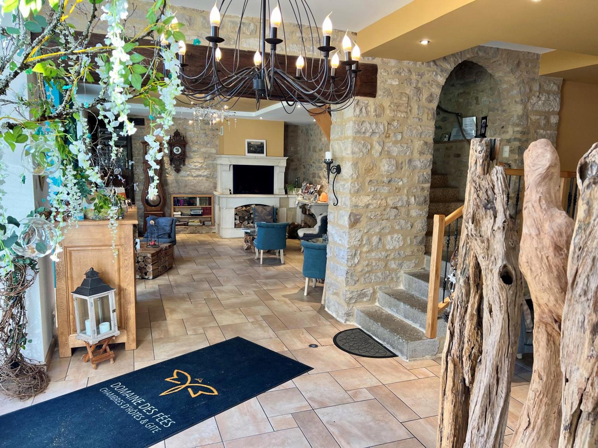 Domaine Et Chambres D'Hotes Des Fees Pretin Экстерьер фото