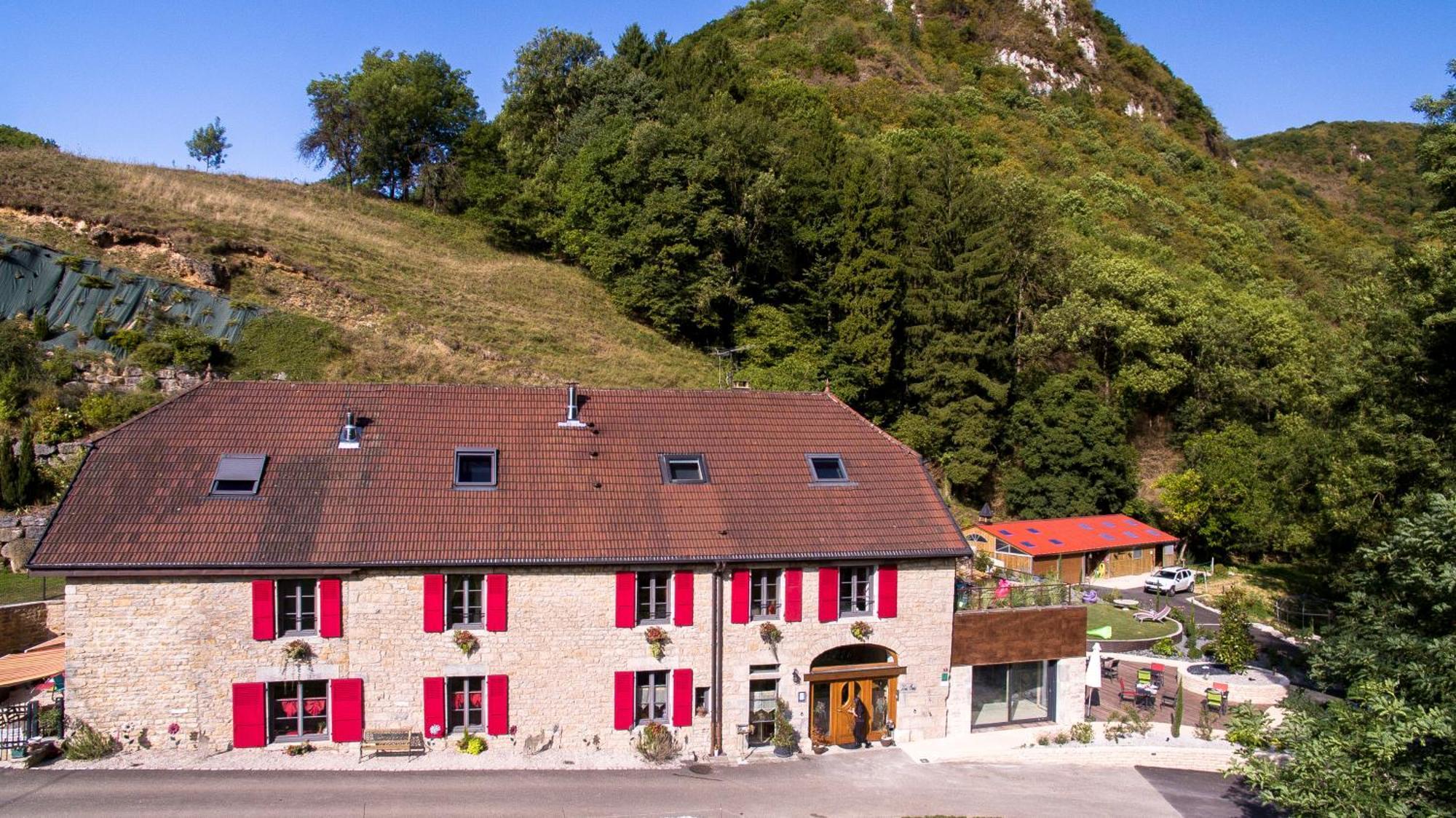Domaine Et Chambres D'Hotes Des Fees Pretin Экстерьер фото
